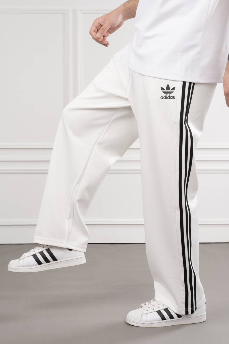 Adidas 3 line sweatpants