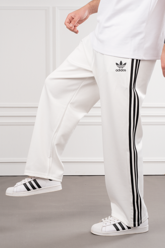 Adidas 3 line sweatpants