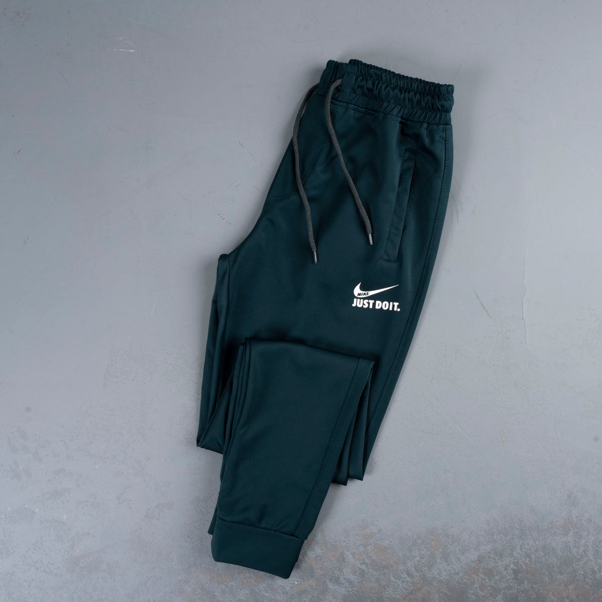 NIKE pants