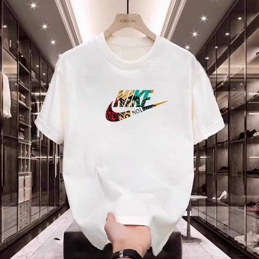 NIKE T-shirt